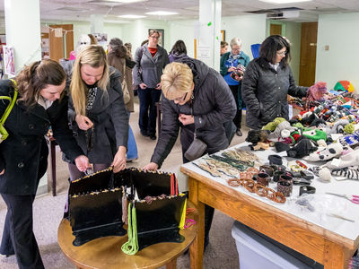 Badin Hall 'A Conscious Christmas' Fair Trade Handicraft Sale